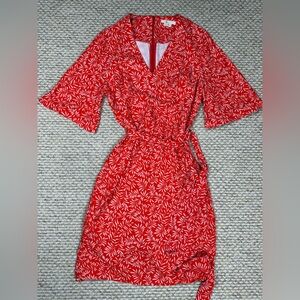 NWOT Boden V-neck Red Floral Dress with Flutter Sleeves and Waist Tie